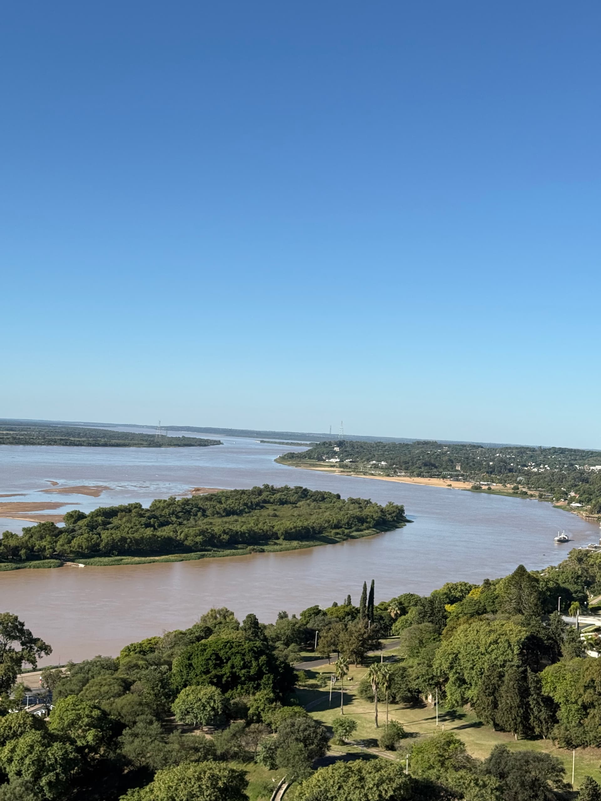 Vista Río Paraná desde la Torre Faro